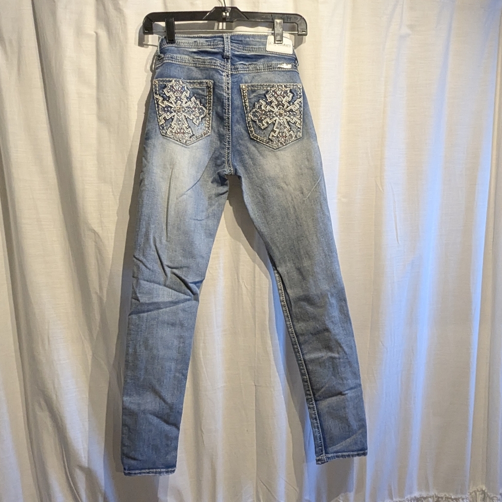 A7 Sexy Couture straight leg Jean Size 5